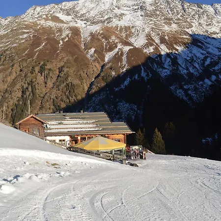 Lodge Pitztaler Schihuette *