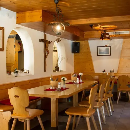Lodge Pitztaler Schihuette *